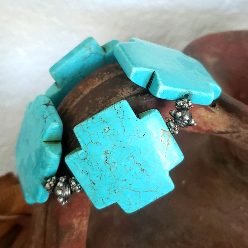 🎄Ladie's Turquoise Cross Elastic Bracelet